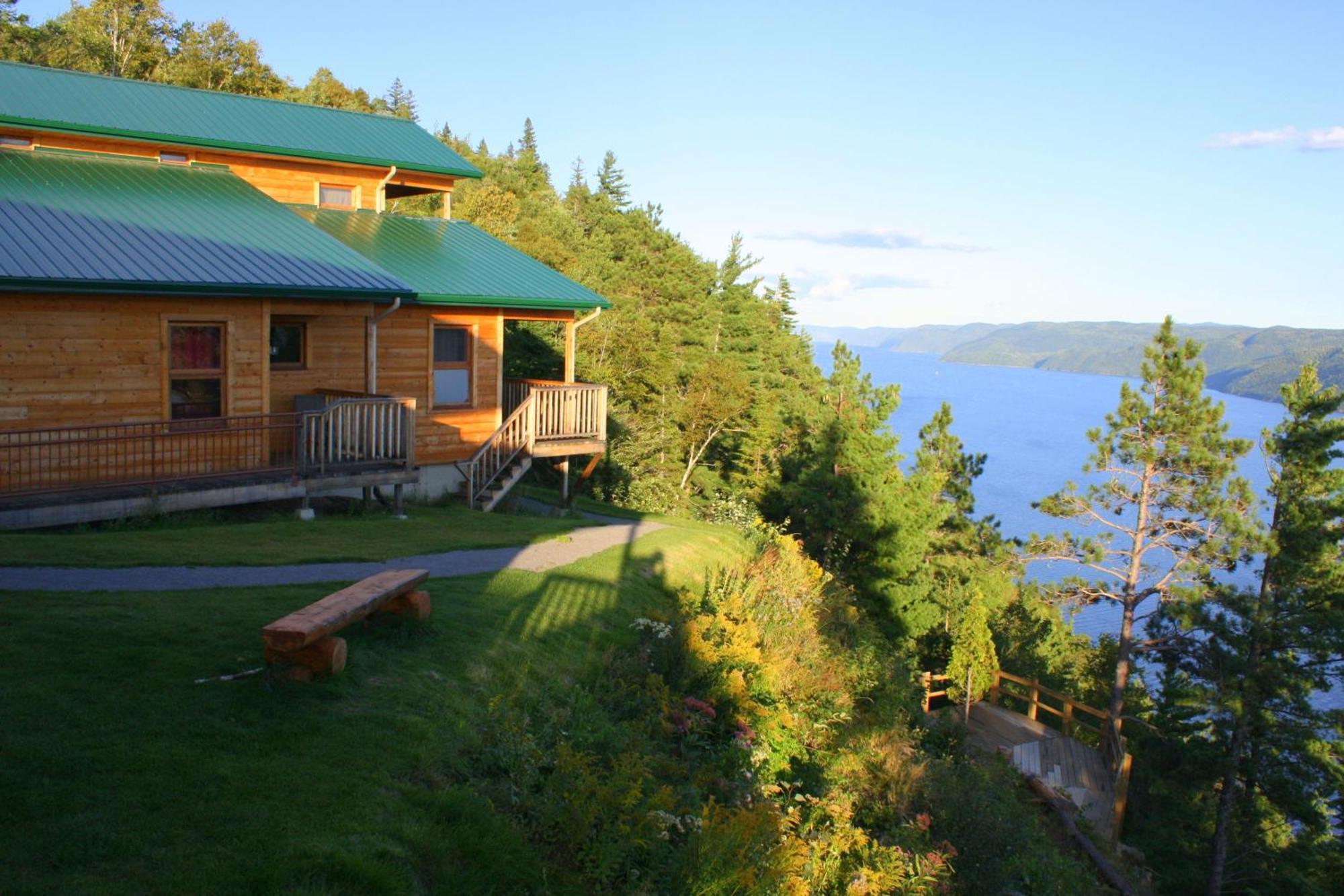 Auberge Cap Au Leste Sainte-Rose-du-Nord Exteriör bild