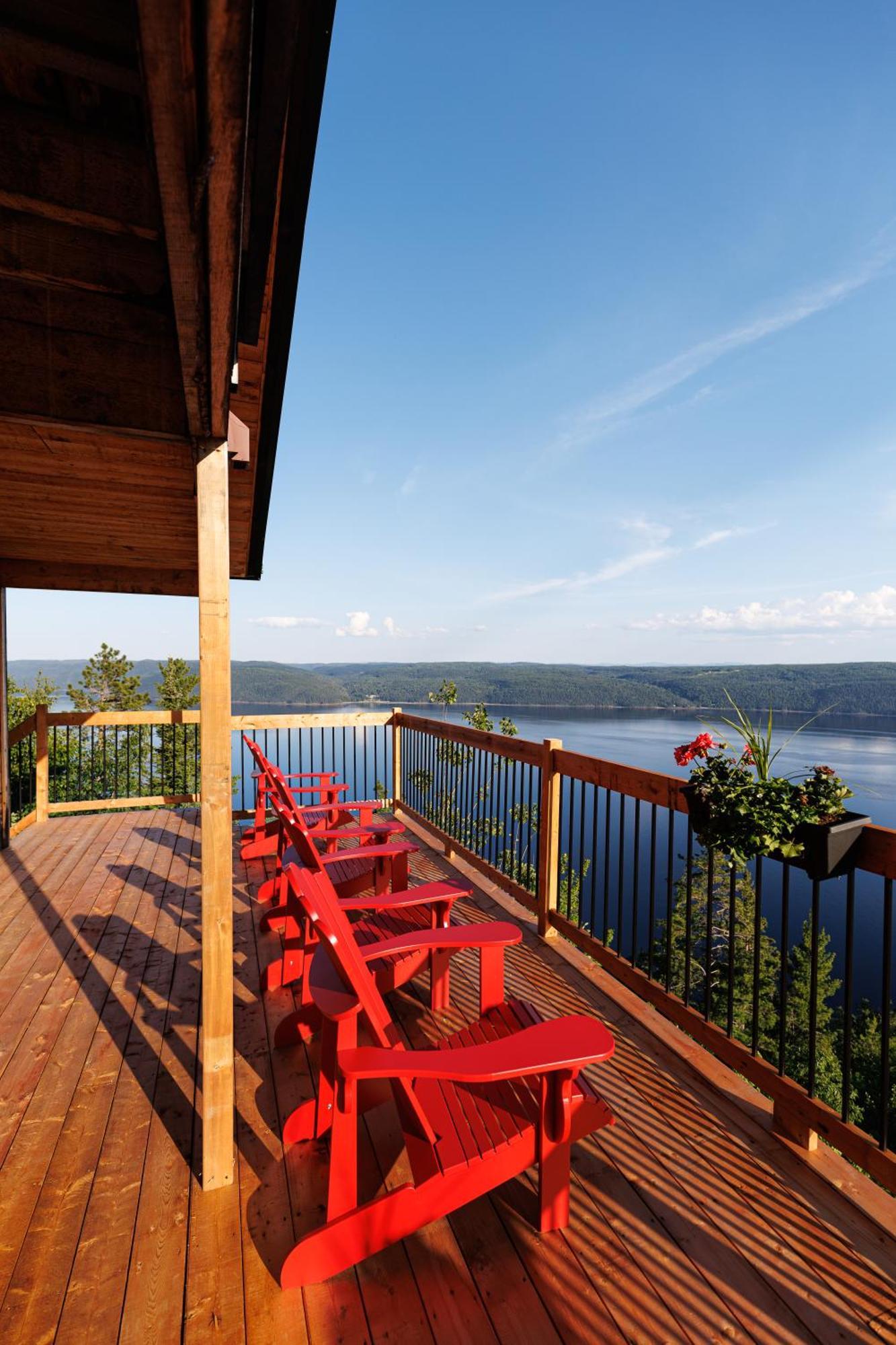 Auberge Cap Au Leste Sainte-Rose-du-Nord Exteriör bild