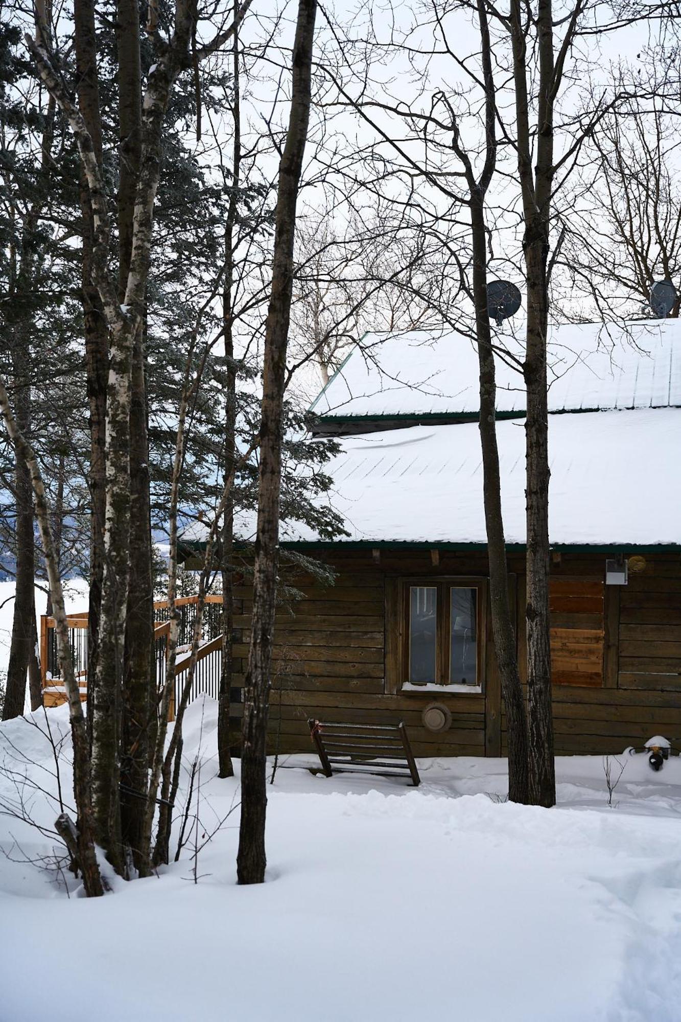 Auberge Cap Au Leste Sainte-Rose-du-Nord Exteriör bild